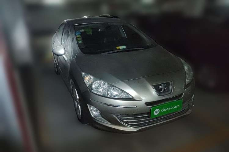 Used Peugeot 408 2010 2.0L Automatic Luxury Edition Front Right 45 Deg