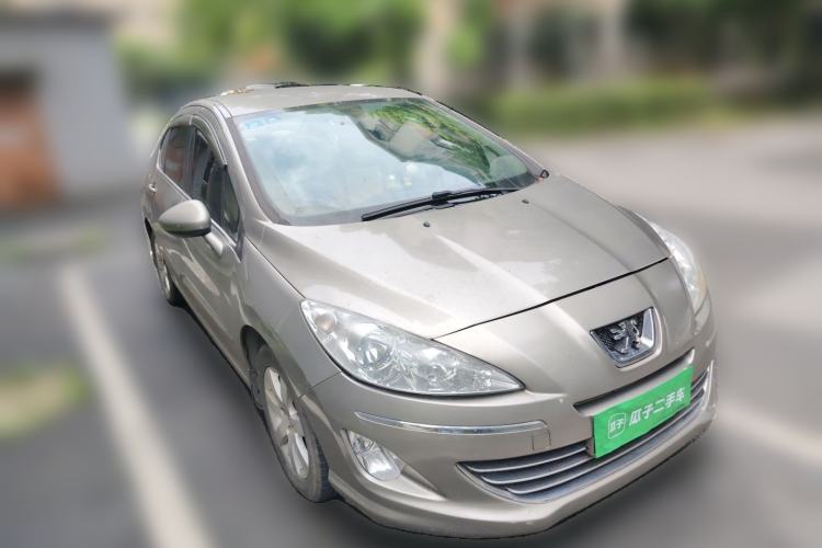 Used Peugeot 408 2010 1.6L Manual Comfort Edition Front Right 45 Deg