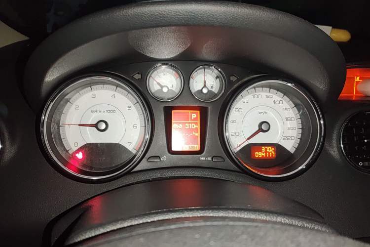 Used Peugeot 408 2010 2.0L Automatic Luxury Edition Instrument Cluster