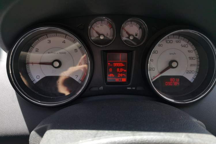 Used Peugeot 408 2010 2.0L Manual Luxury Edition Instrument Cluster