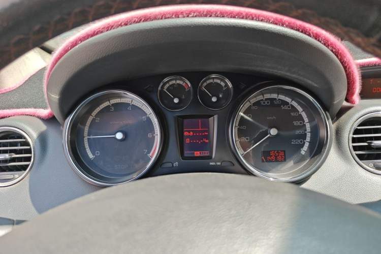 Used Peugeot 408 2010 2.0L Manual Comfort Edition Instrument Cluster