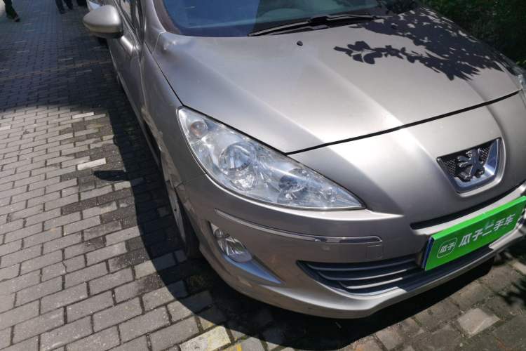 Used Peugeot 408 2010 2.0L Manual Luxury Edition Right Front Headlight