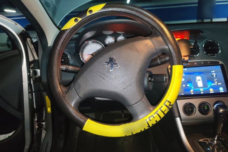 Used Peugeot 408 2010 2.0L Automatic Comfort Edition Steering Wheel