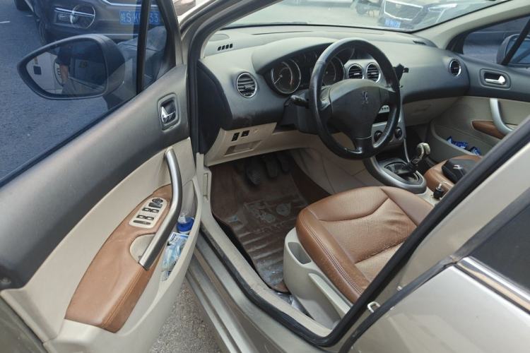Used Peugeot 408 2010 2.0L Manual Comfort Edition Driver Seat