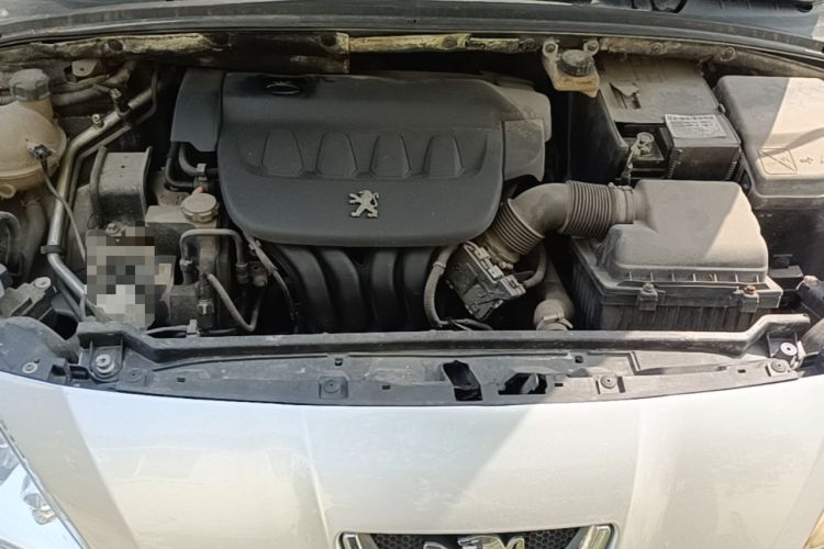 Used Peugeot 408 2010 2.0L Manual Comfort Edition Engine Bay