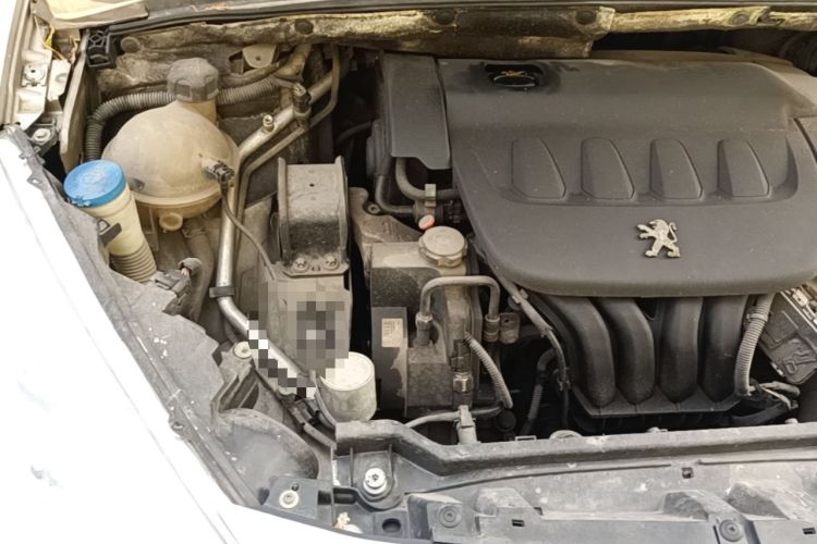 Used Peugeot 408 2010 2.0L Manual Comfort Edition Engine Bay Right
