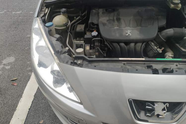 Used Peugeot 408 2010 2.0L Automatic Comfort Edition Engine Bay Right