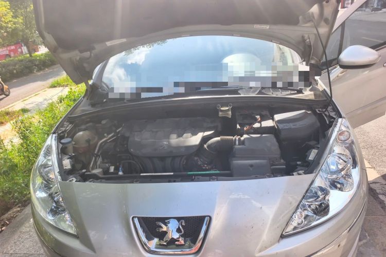 Used Peugeot 408 2010 2.0L Automatic Comfort Edition Engine Bay