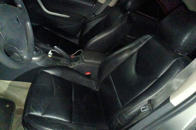 Used Peugeot 408 2010 2.0L Automatic Comfort Edition Left Front Seat