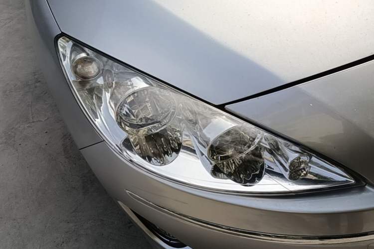 Used Peugeot 408 2010 2.0L Manual Comfort Edition Right Front Headlight