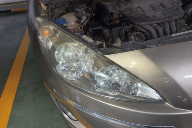 Used Peugeot 408 2010 2.0L Manual Comfort Edition Right Front Headlight