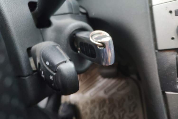 Used Peugeot 408 2010 2.0L Automatic Comfort Edition Vehicle Key