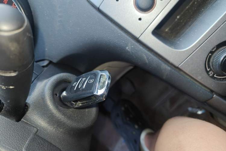 Used Peugeot 408 2010 2.0L Manual Comfort Edition Vehicle Key