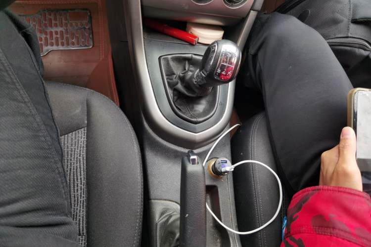 Used Peugeot 408 2010 1.6L Manual Comfort Edition Gear Lever