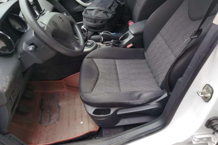 Used Peugeot 408 2010 1.6L Manual Comfort Edition Left Front Seat