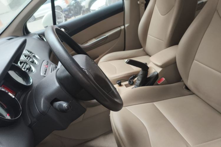 Used Peugeot 408 2010 2.0L Automatic Comfort Edition Left Front Seat