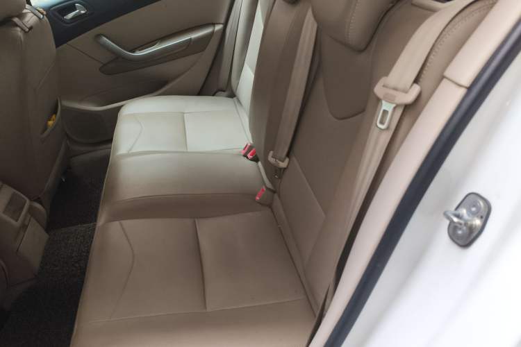 Used Peugeot 408 2010 2.0L Automatic Comfort Edition Left Rear Seat
