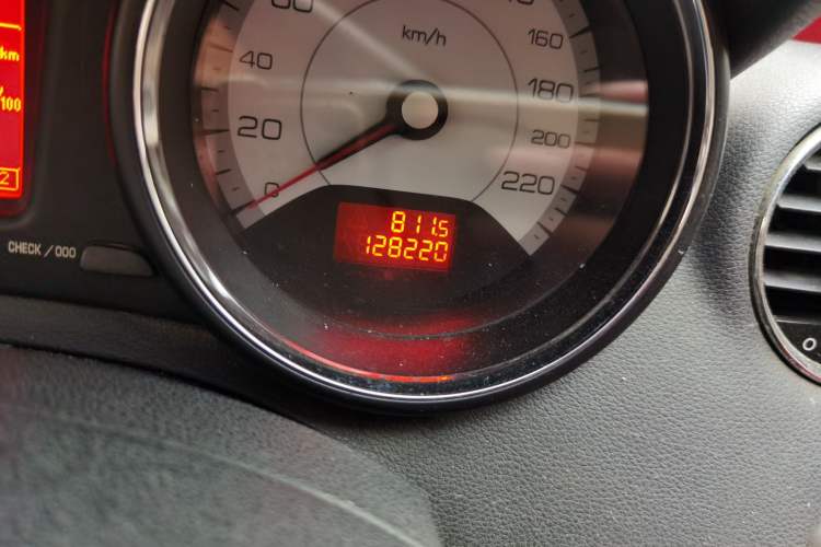 Used Peugeot 408 2010 1.6L Manual Comfort Edition Odometer Close Up