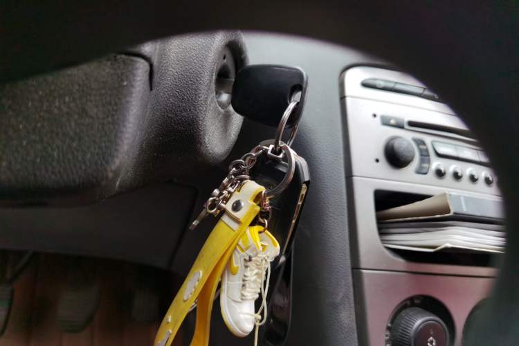 Used Peugeot 408 2010 1.6L Manual Comfort Edition Vehicle Key