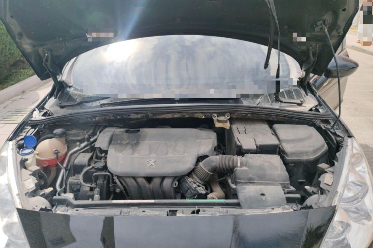 Used Peugeot 408 2011 2.0L Automatic Comfort Edition Engine Bay