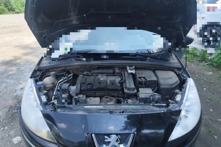 Used Peugeot 408 2011 1.6L Manual Comfort Edition Engine Bay
