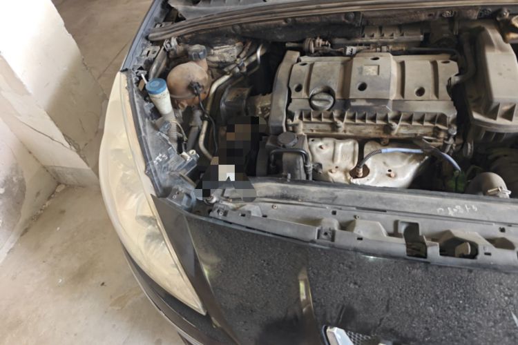 Used Peugeot 408 2011 1.6L Automatic Comfort Edition Engine Bay Right