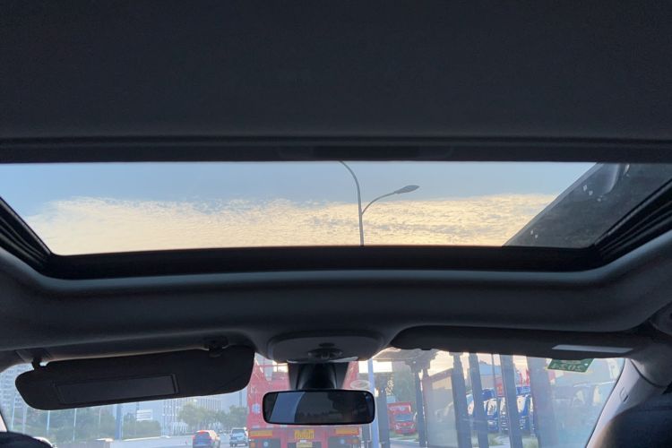 Used Peugeot 408 2011 2.0L Manual Luxury Edition Headliner