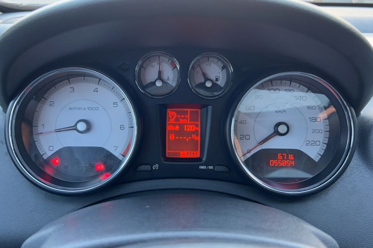 Used Peugeot 408 2011 2.0L Manual Luxury Edition Instrument Cluster
