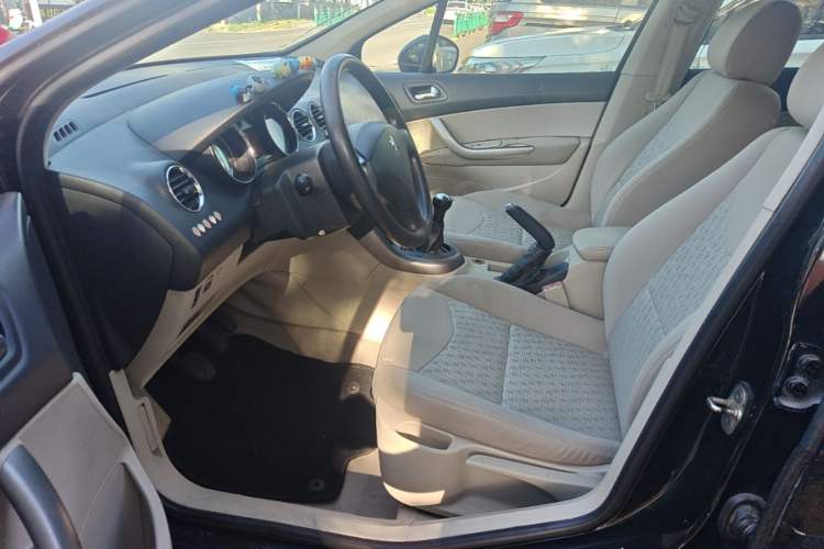 Used Peugeot 408 2011 2.0L Manual Comfort Edition Left Front Seat