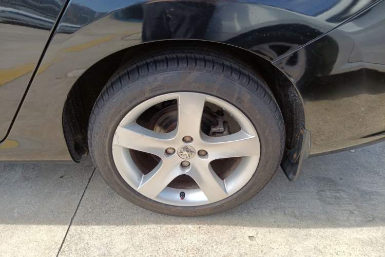 Used Peugeot 408 2011 2.0L Manual Luxury Edition Left Rear Wheel Hub