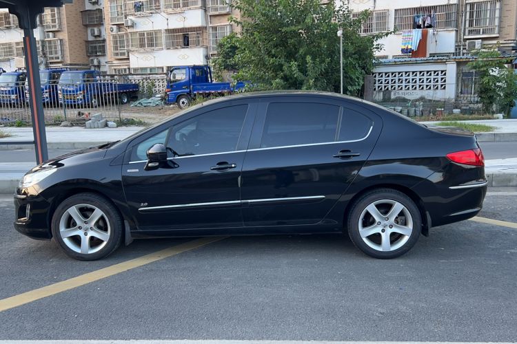 Used Peugeot 408 2011 2.0L Manual Luxury Edition Left Side