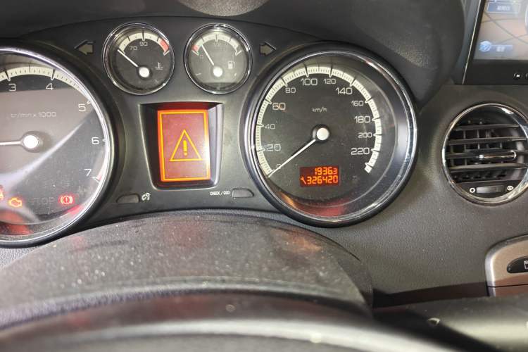 Used Peugeot 408 2011 1.6L Automatic Comfort Edition Odometer Close Up