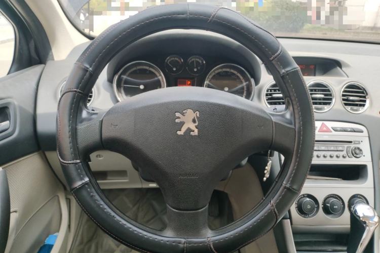 Used Peugeot 408 2011 2.0L Automatic Comfort Edition Steering Wheel