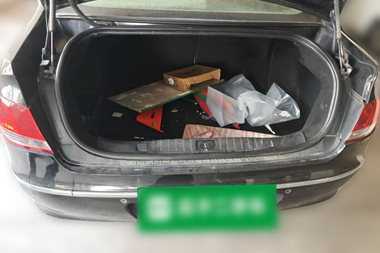 Used Peugeot 408 2011 1.6L Automatic Comfort Edition Trunk