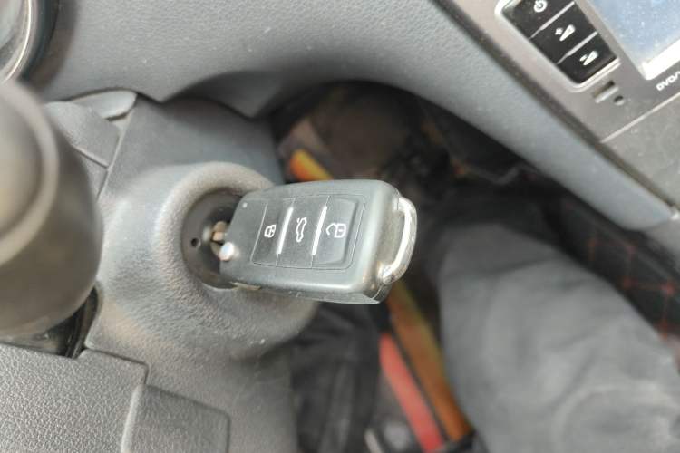 Used Peugeot 408 2011 1.6L Automatic Comfort Edition Vehicle Key