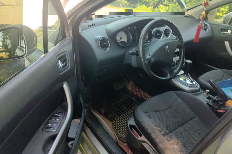 Used Peugeot 408 2011 2.0L Automatic Comfort Edition Driver Seat