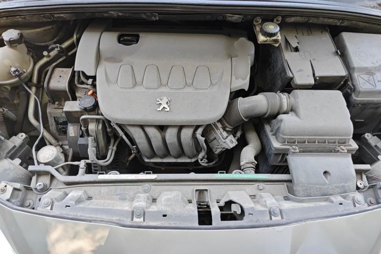 Used Peugeot 408 2011 2.0L Automatic Comfort Edition Engine Bay