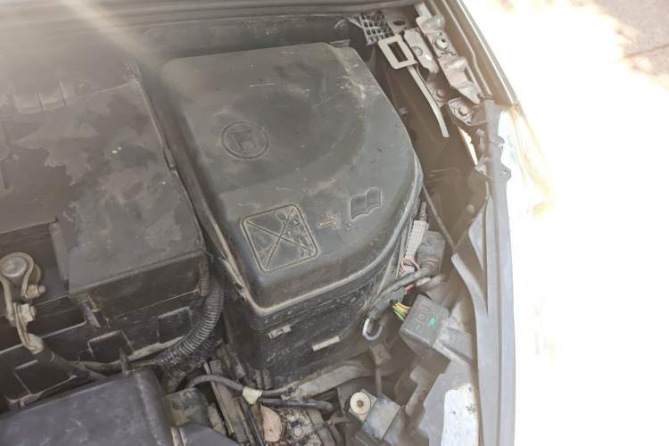 Used Peugeot 408 2011 1.6L Manual Comfort Edition Engine Bay Left
