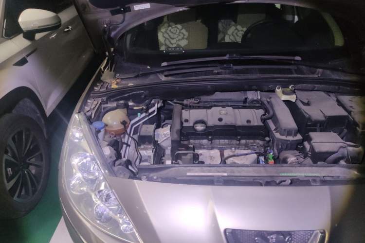 Used Peugeot 408 2011 1.6L Automatic Comfort Edition Engine Bay Right