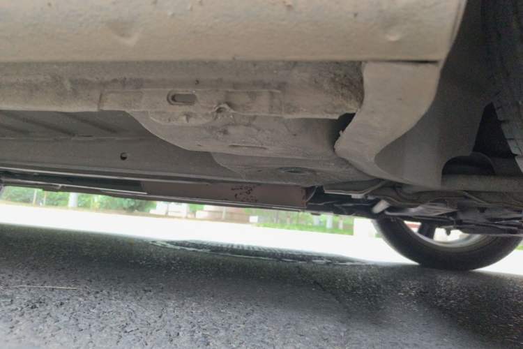 Used Peugeot 408 2011 2.0L Automatic Comfort Edition Chassis Front Right