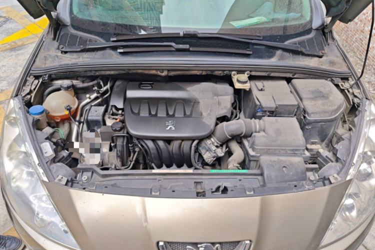 Used Peugeot 408 2011 2.0L Manual Comfort Edition Engine Bay