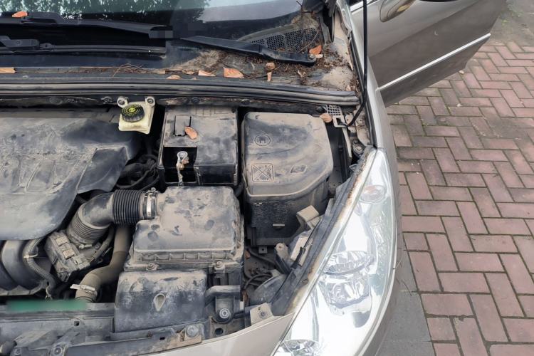 Used Peugeot 408 2011 2.0L Automatic Luxury Edition Engine Bay Left