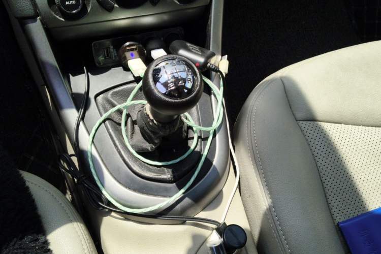 Used Peugeot 408 2011 2.0L Manual Luxury Edition Gear Lever