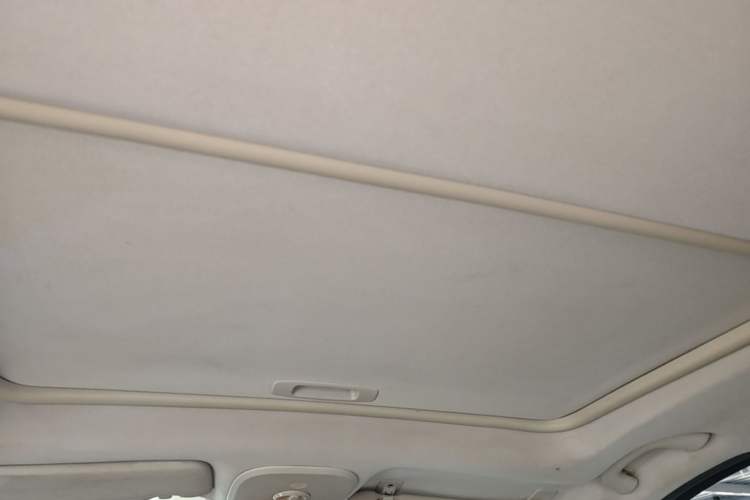 Used Peugeot 408 2011 2.0L Automatic Comfort Edition Headliner