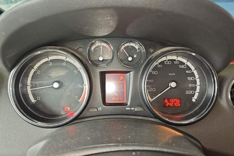 Used Peugeot 408 2011 2.0L Automatic Comfort Edition Instrument Cluster