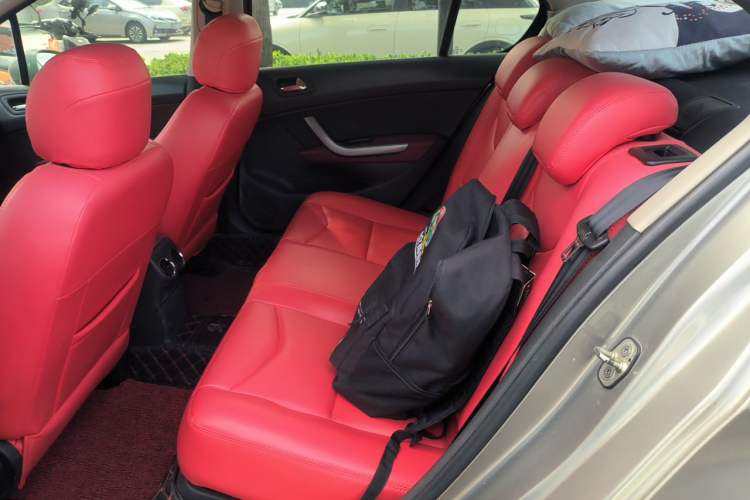 Used Peugeot 408 2011 2.0L Automatic Luxury Edition Left Rear Seat