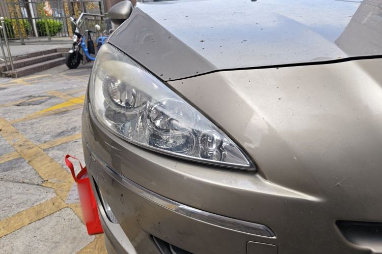 Used Peugeot 408 2011 2.0L Manual Comfort Edition Right Front Headlight