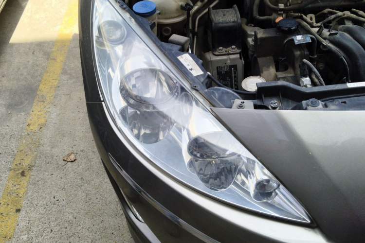 Used Peugeot 408 2011 2.0L Manual Luxury Edition Right Front Headlight