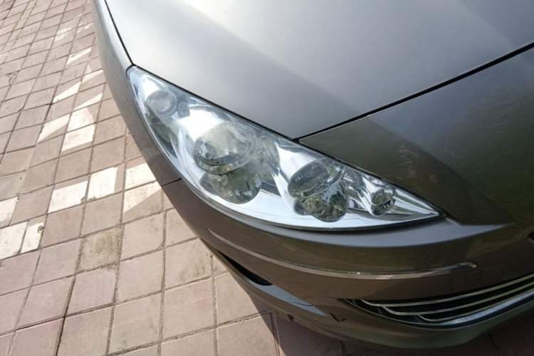 Used Peugeot 408 2011 1.6L Manual Comfort Edition Right Front Headlight