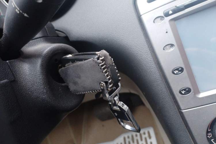 Used Peugeot 408 2011 2.0L Automatic Comfort Edition Vehicle Key